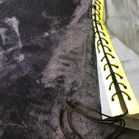 Tube Top/Skirt Set - help with HURRICANE MELISSA - Picture 3 of 6